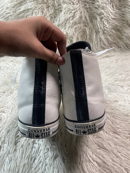 Chuck Taylor | White | Leather | High top| Converse