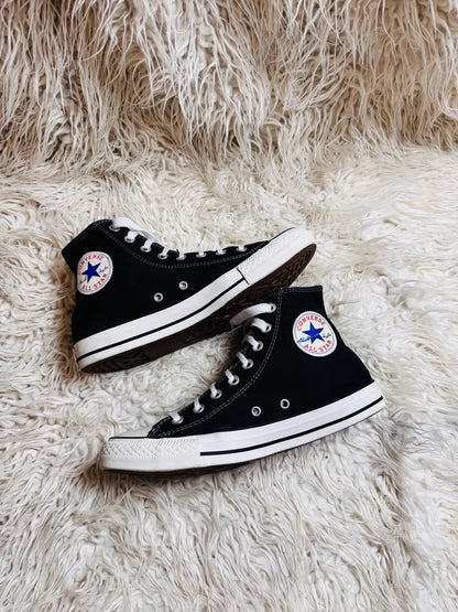 Chuck Taylor | Black & White | High top| Converse