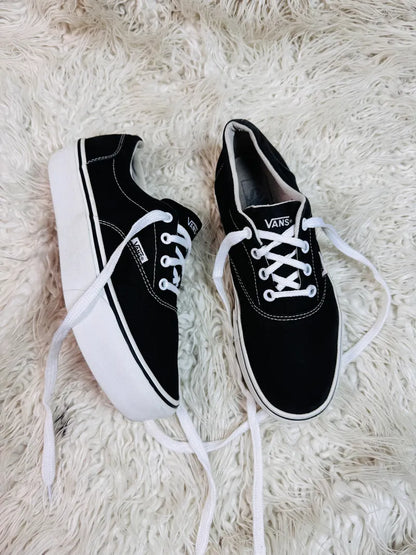 Vans | Black & White | High Heels