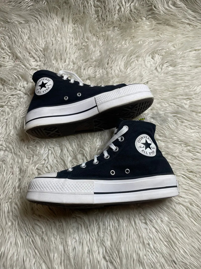 Chuck Taylor | Black & White | High top| Converse | Platforms