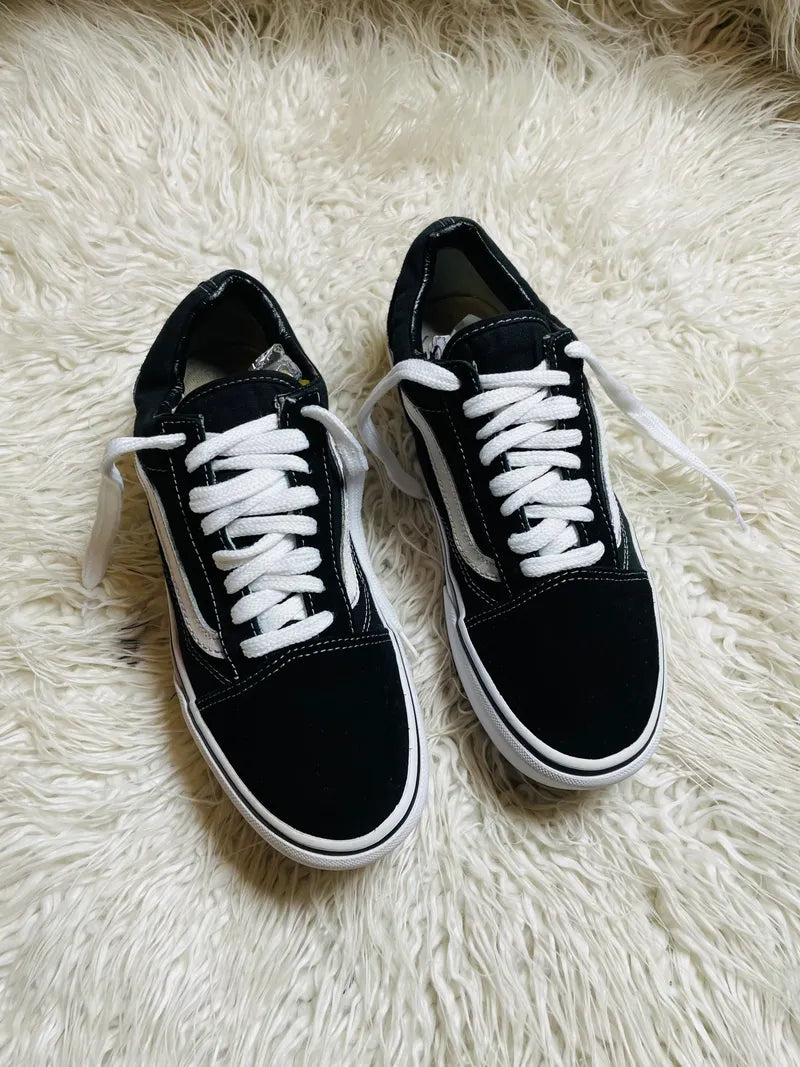 Vans | Black & White | Lo Top | Hi Sole | Old Skool