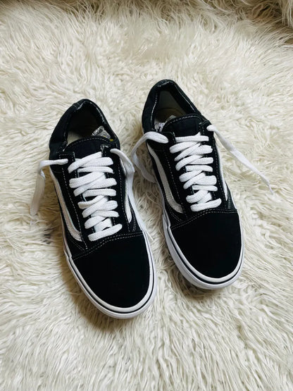 Vans | Black & White | Lo Top | Hi Sole | Old Skool