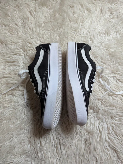 Vans | Black & White | Lo Top | Old Skool