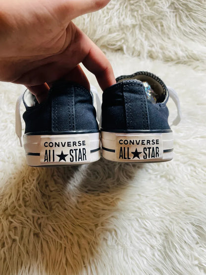 Chuck Taylor | Black & White | Lo top | Converse