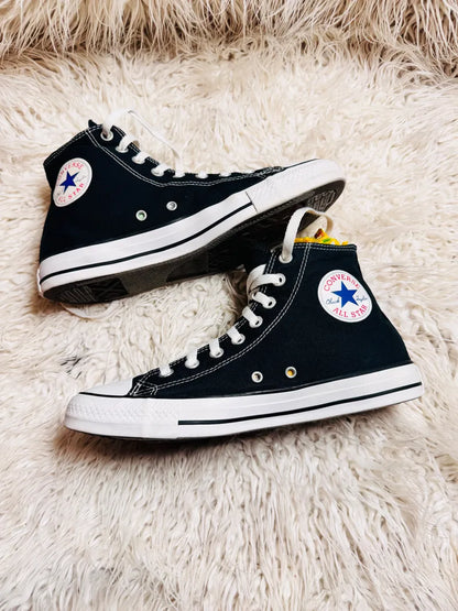 Chuck Taylor | Black & White | High top| Converse