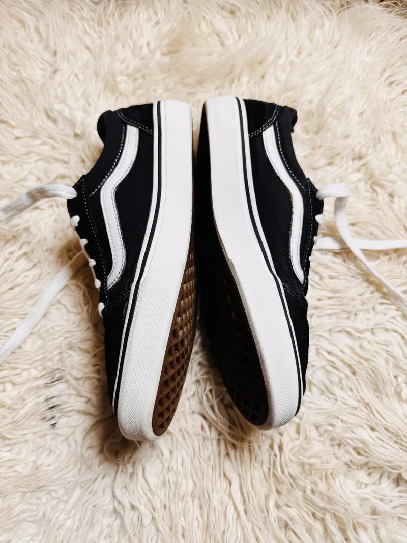 Vans | Black & White | Lo Top | Old Skool