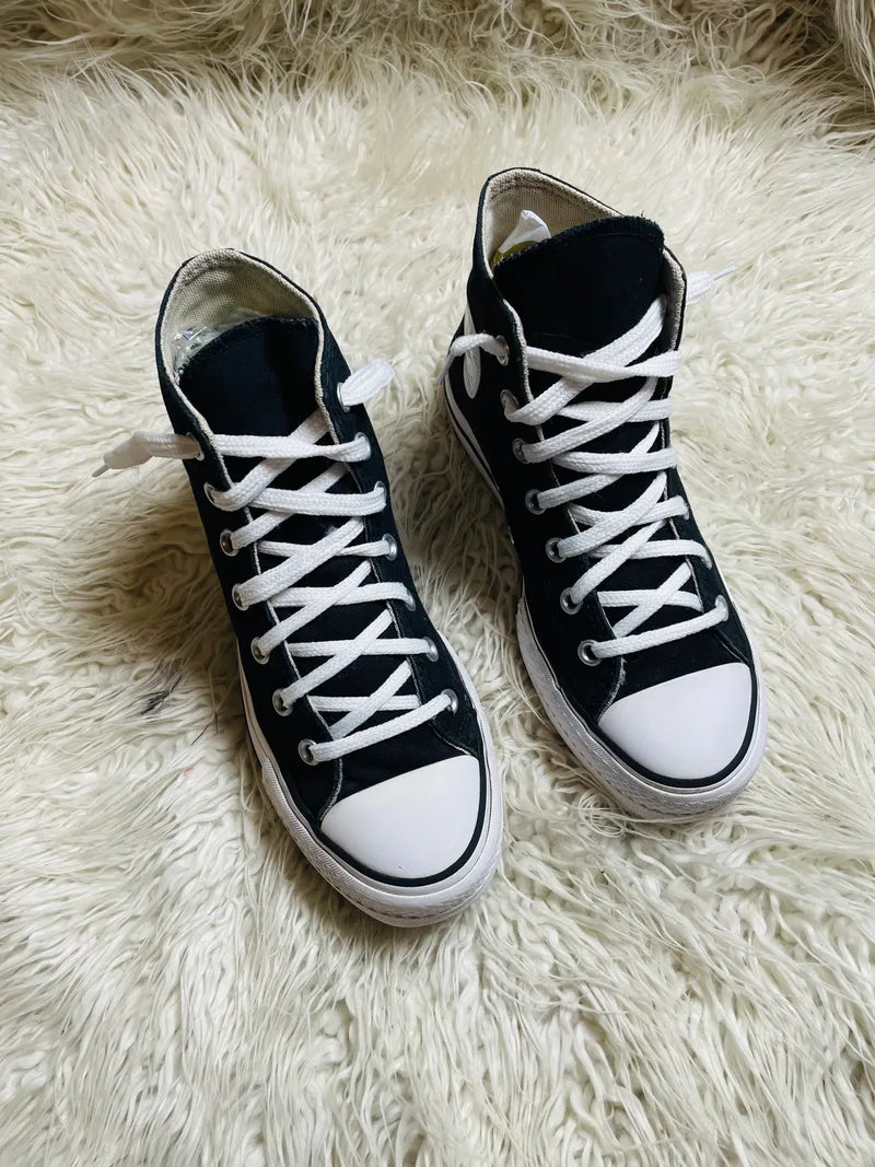 Chuck Taylor | Black & White | High top | Hi Sole