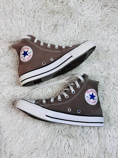 Chuck Taylor | Grey & White | Converse