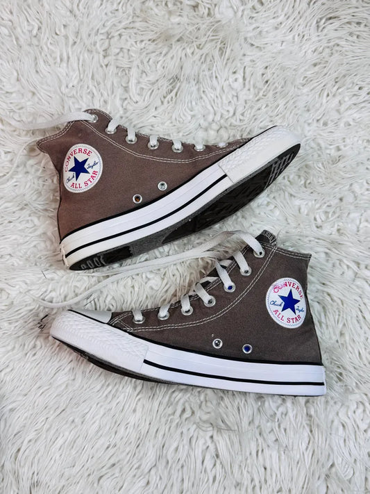 Chuck Taylor | Grey & White | Converse