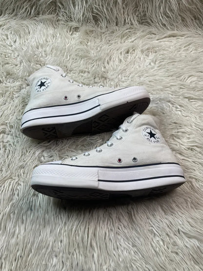 Chuck Taylor | White | High top| Converse | Platforms
