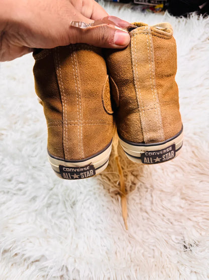 Chuck Taylor | Brown Suede & White | High top| Converse