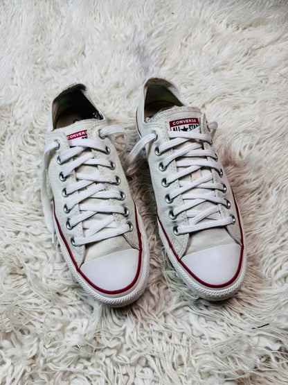 Chuck Taylor | White Red Blue strips | Lo Top | Converse