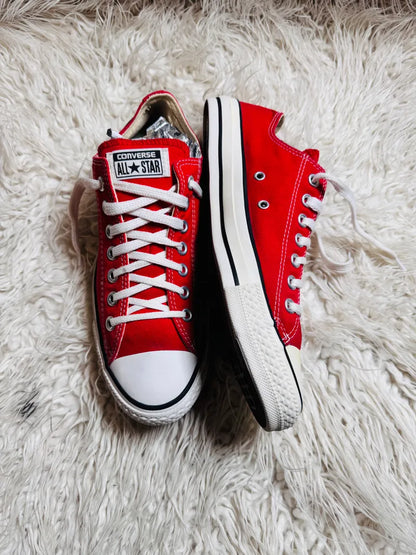 Chuck Taylor | Red & White | Lo top | Converse