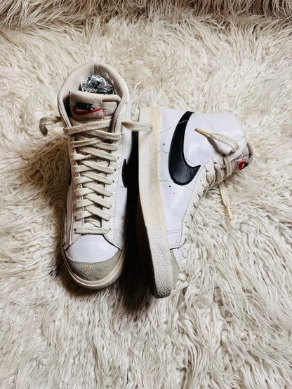 Nike men's Blazer | White