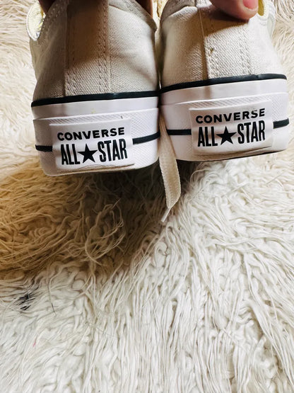 Chuck Taylor | White | Lo top | Converse
