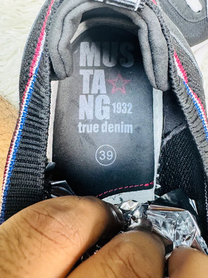 Mustang 1932 True Denim Shoes