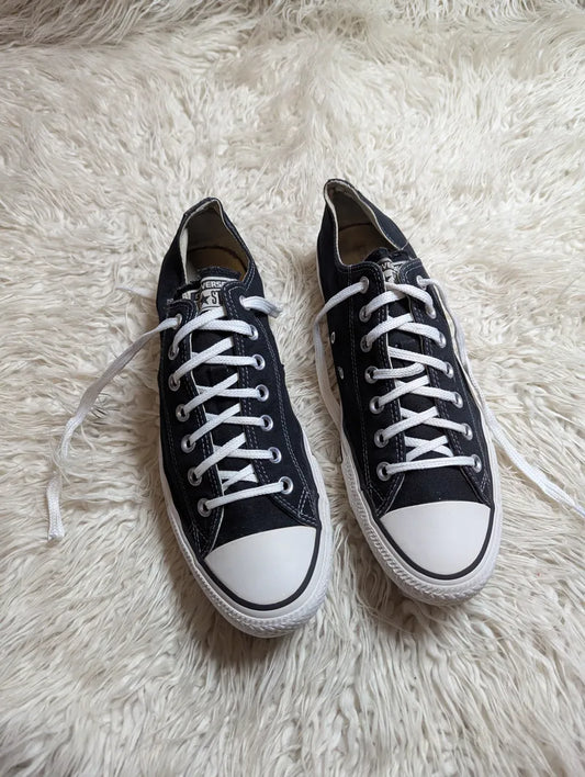 Chuck Taylor | Black & White | Lo top | Converse