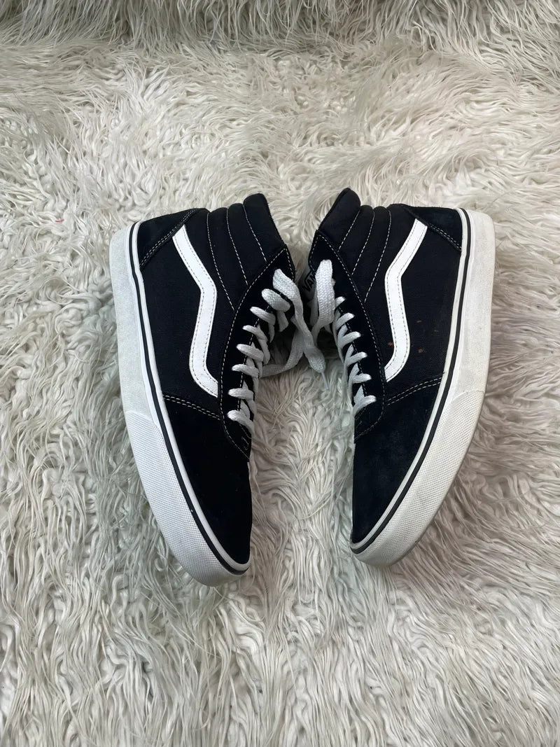 Vans | Black & White | Hi Top | Old Skool