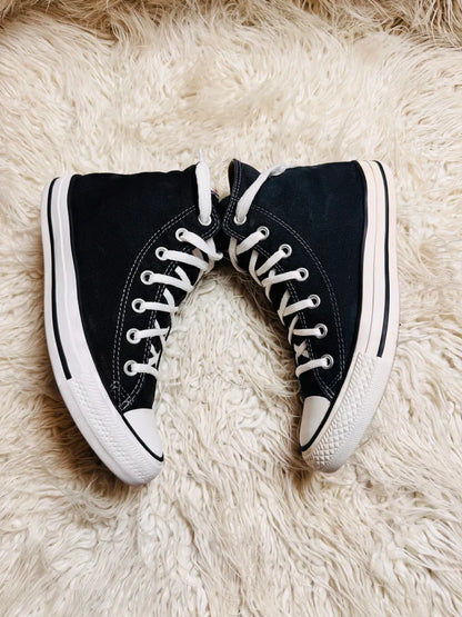 Chuck Taylor | Black & White | High top| Converse