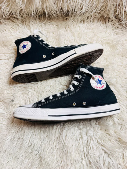 Chuck Taylor | Black & White | High top| Converse