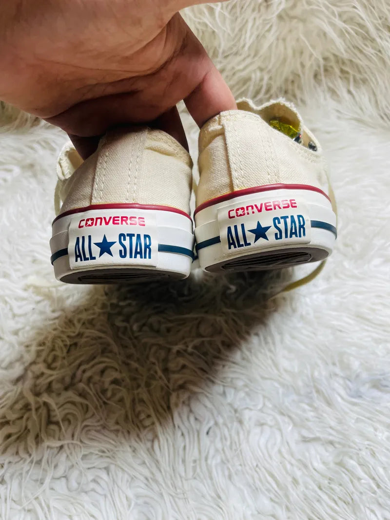 Chuck Taylor | Cream & White | Lo top | Converse