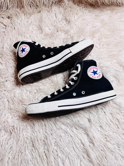 Chuck Taylor | Black & White | High top| Converse