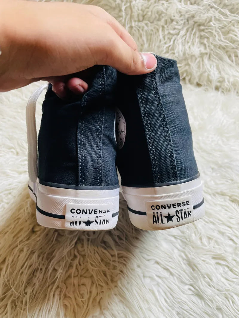 Chuck Taylor | Black & White | High top | Hi Sole