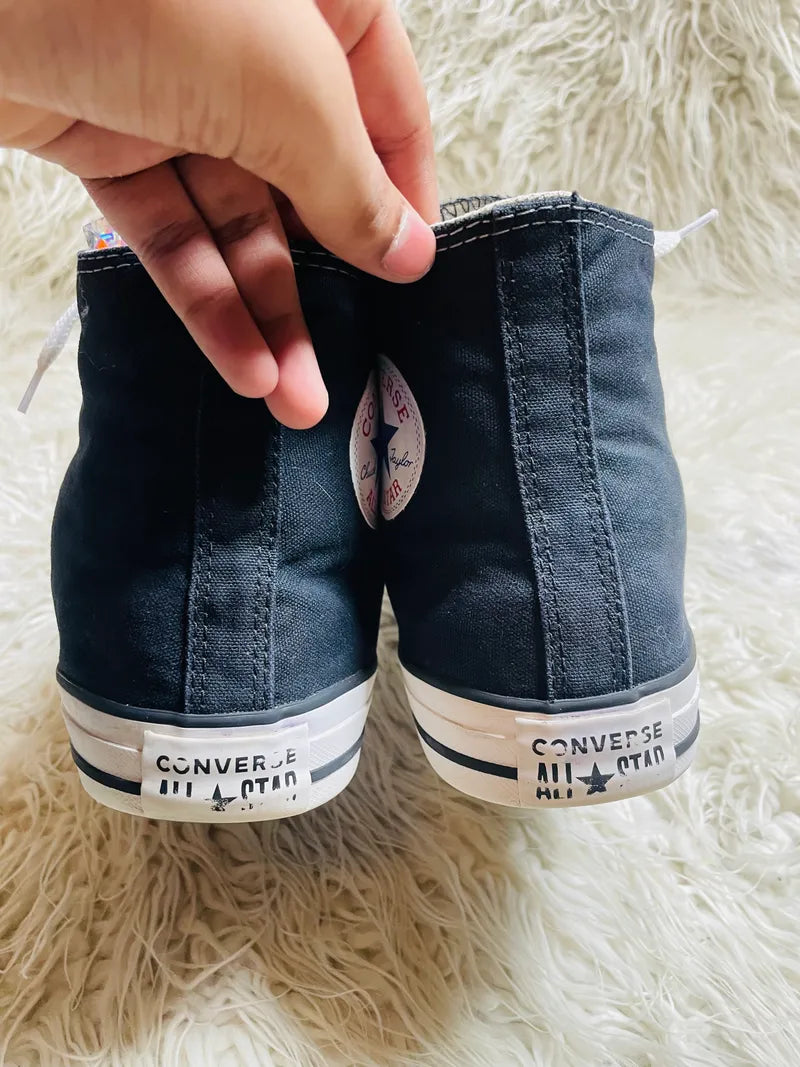 Chuck Taylor | Black & White | High top| Converse