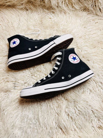 Chuck Taylor | Black & White | High top| Converse