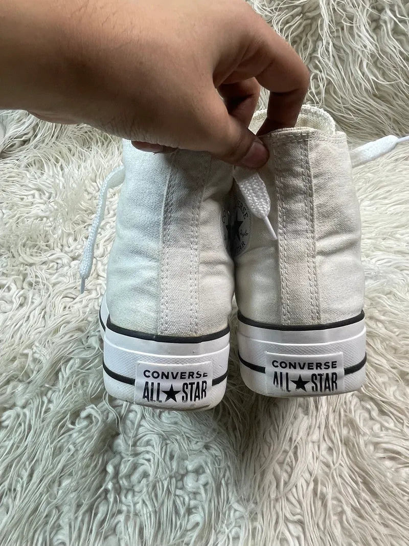 Chuck Taylor | White | High top| Converse | Platforms