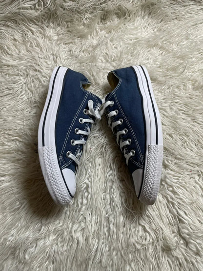 Chuck Taylor | Denim Blue & White | Lo top | Converse