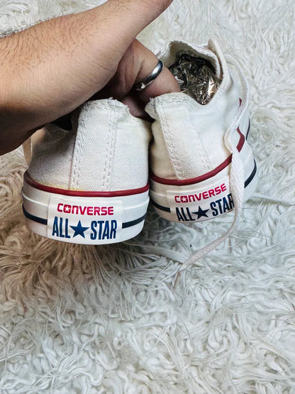 Converse | White & Red | Low Top