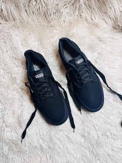 Vans Authentic | Black | Lo Top