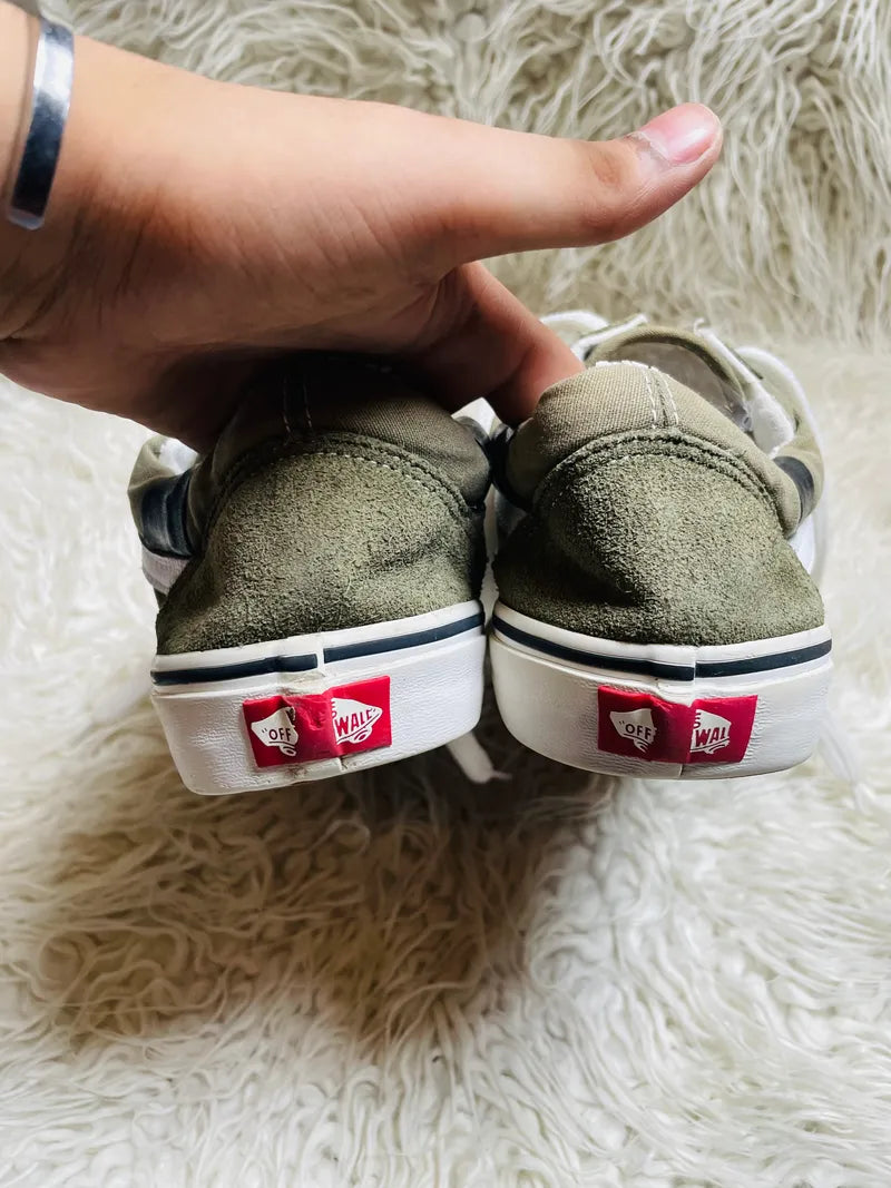 Vans | Olive Green & White | Lo Top | Old Skool