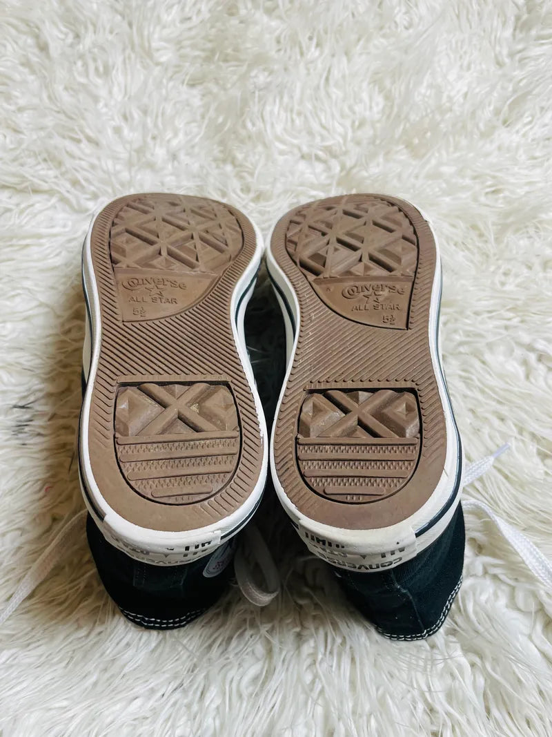 Chuck Taylor | Black & White | High top| Converse