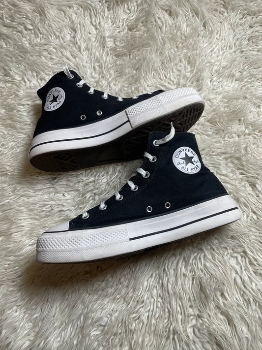 Chuck Taylor | Black & White | High top | Hi Sole