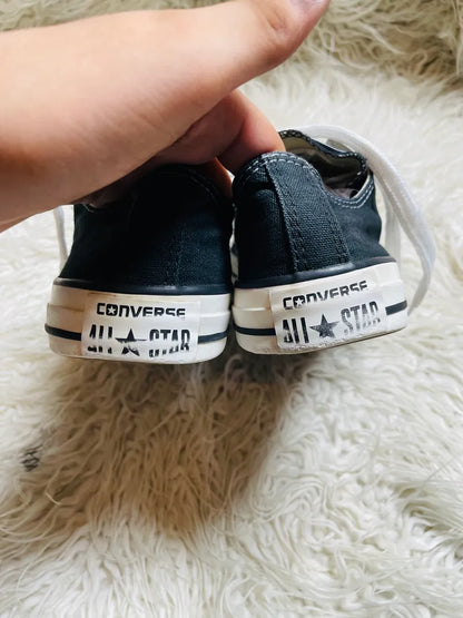 Chuck Taylor | Black & White | Lo top | Converse