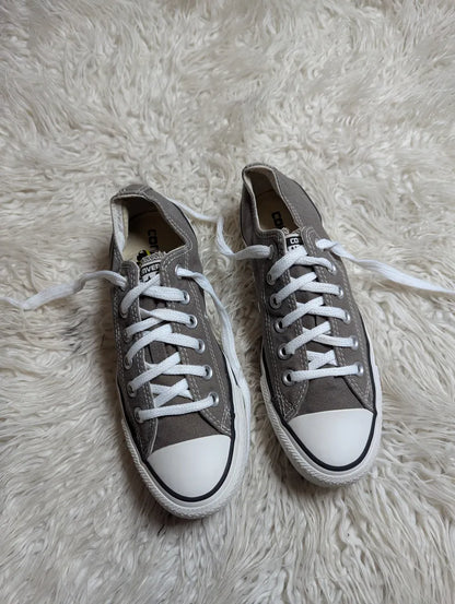 Chuck Taylor | Grey & White | Lo top | Converse