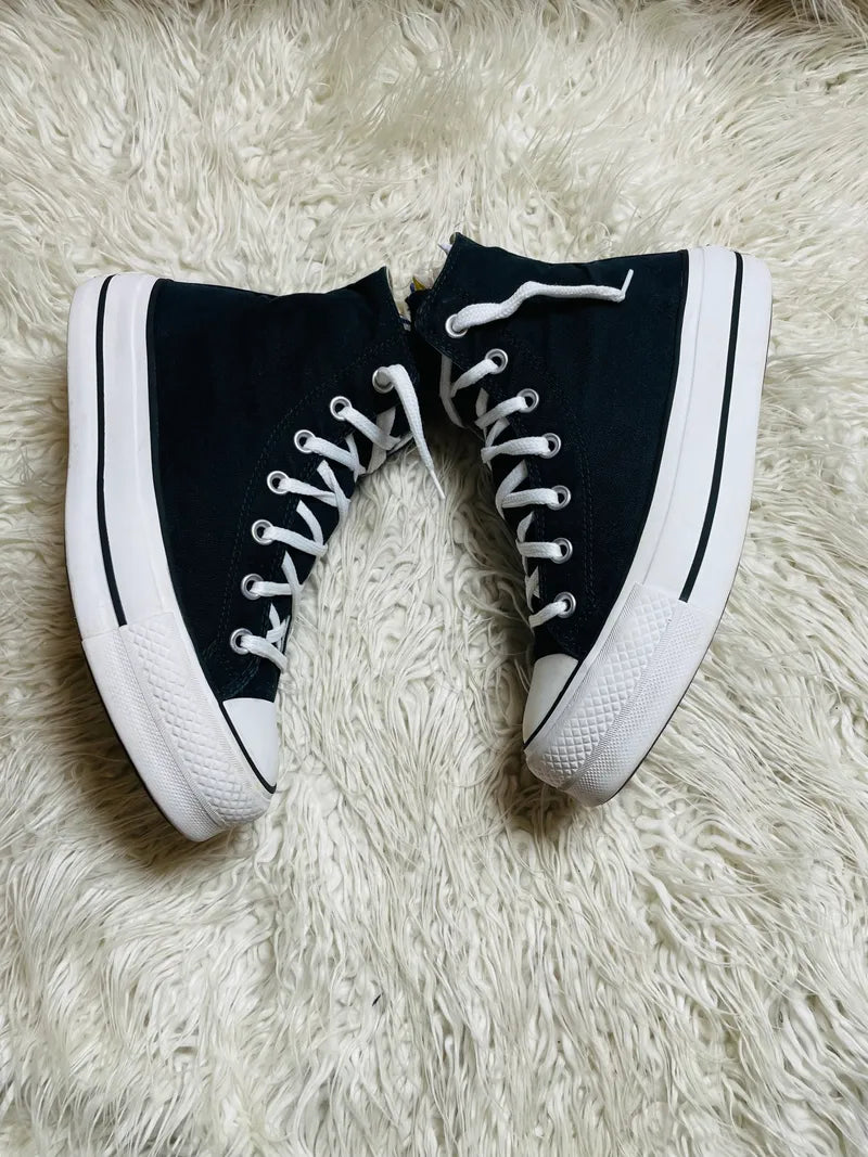 Chuck Taylor | Black & White | Hi Sole | Converse