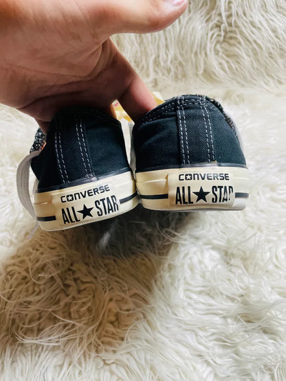 Chuck Taylor | Black & White | Lo top | Converse