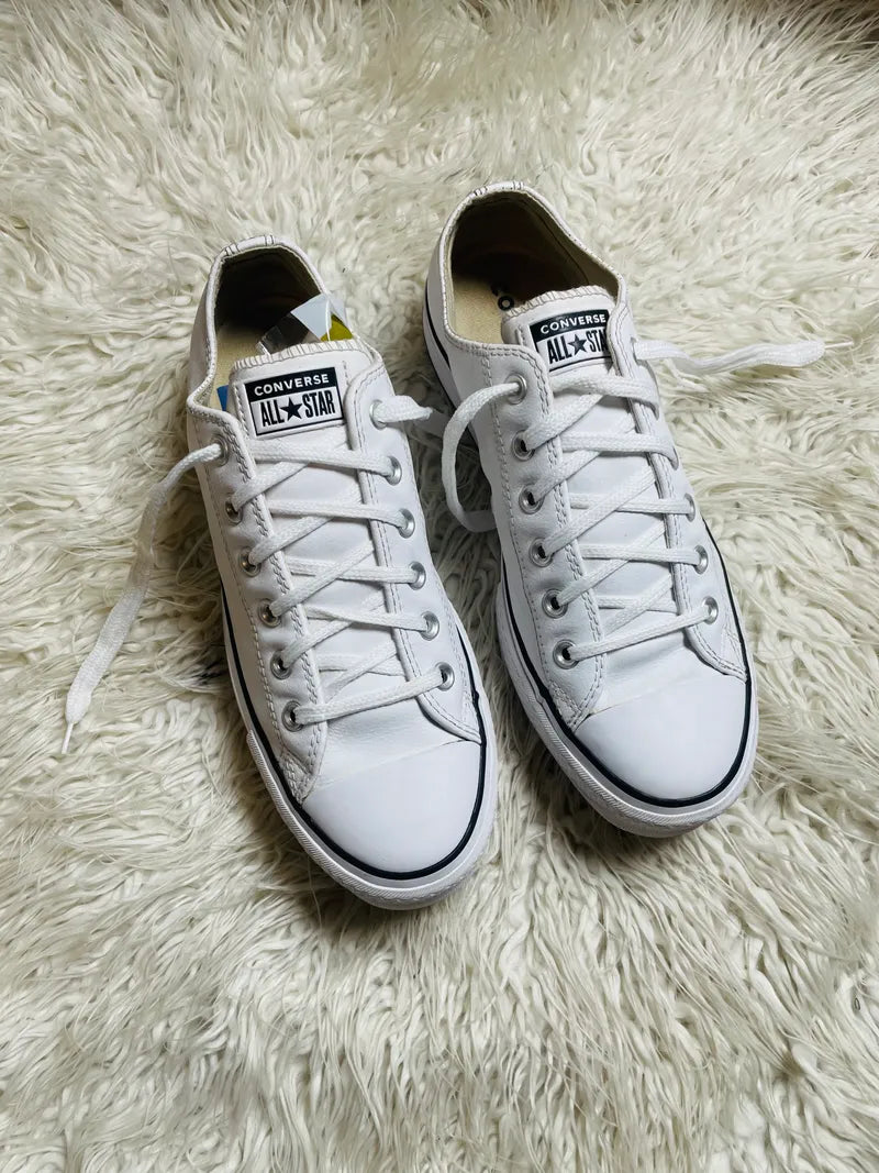 Chuck Taylor | White | Leather | Low top | Hi Sole