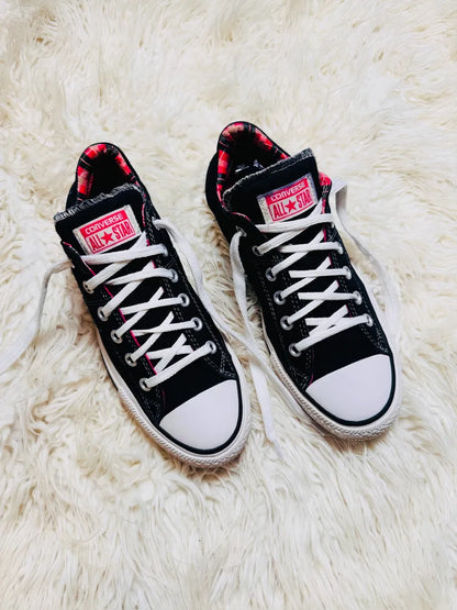 Converse Black & White