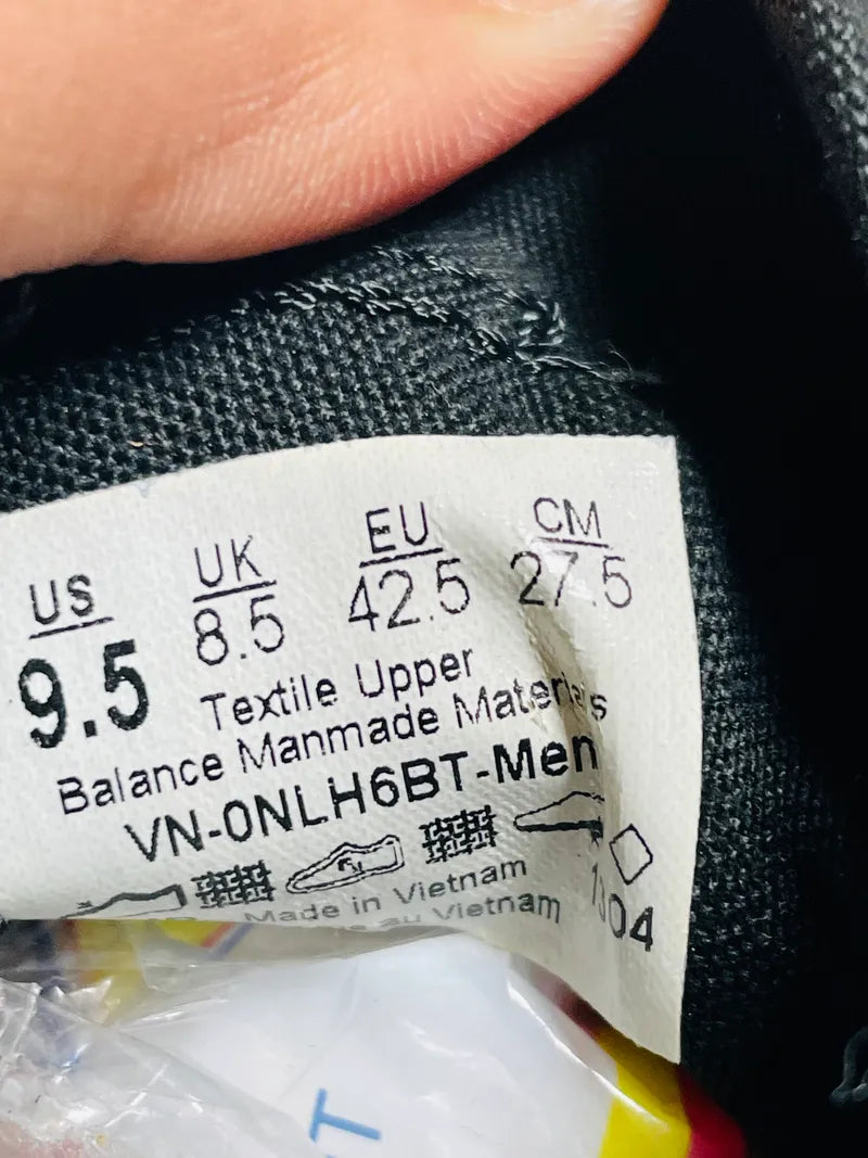 Vans Authentic | Black & White | Lo Top