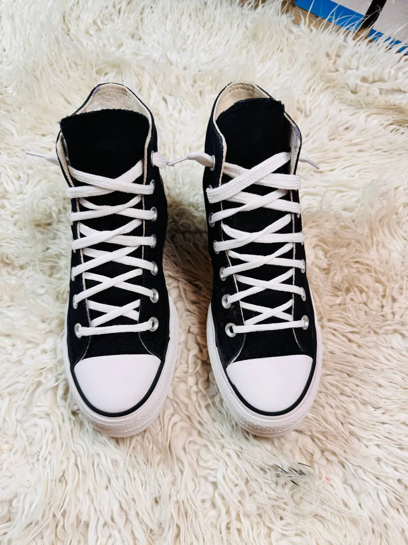 Chuck Taylor | Black & White | High top| Converse | Platforms