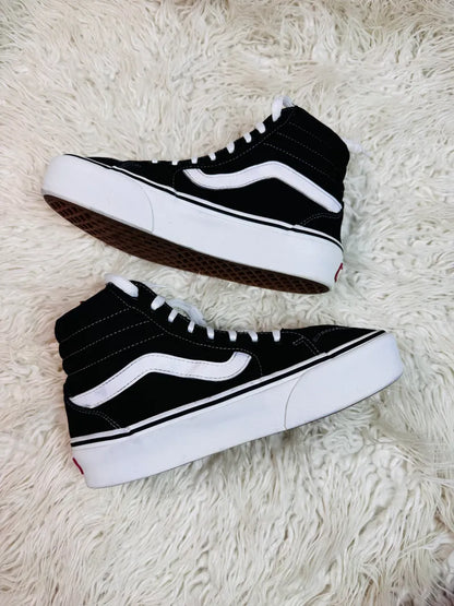 Vans | Black & White | Hi Top | Old Skool