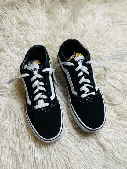 Vans | Black & White | Lo Top | Old Skool