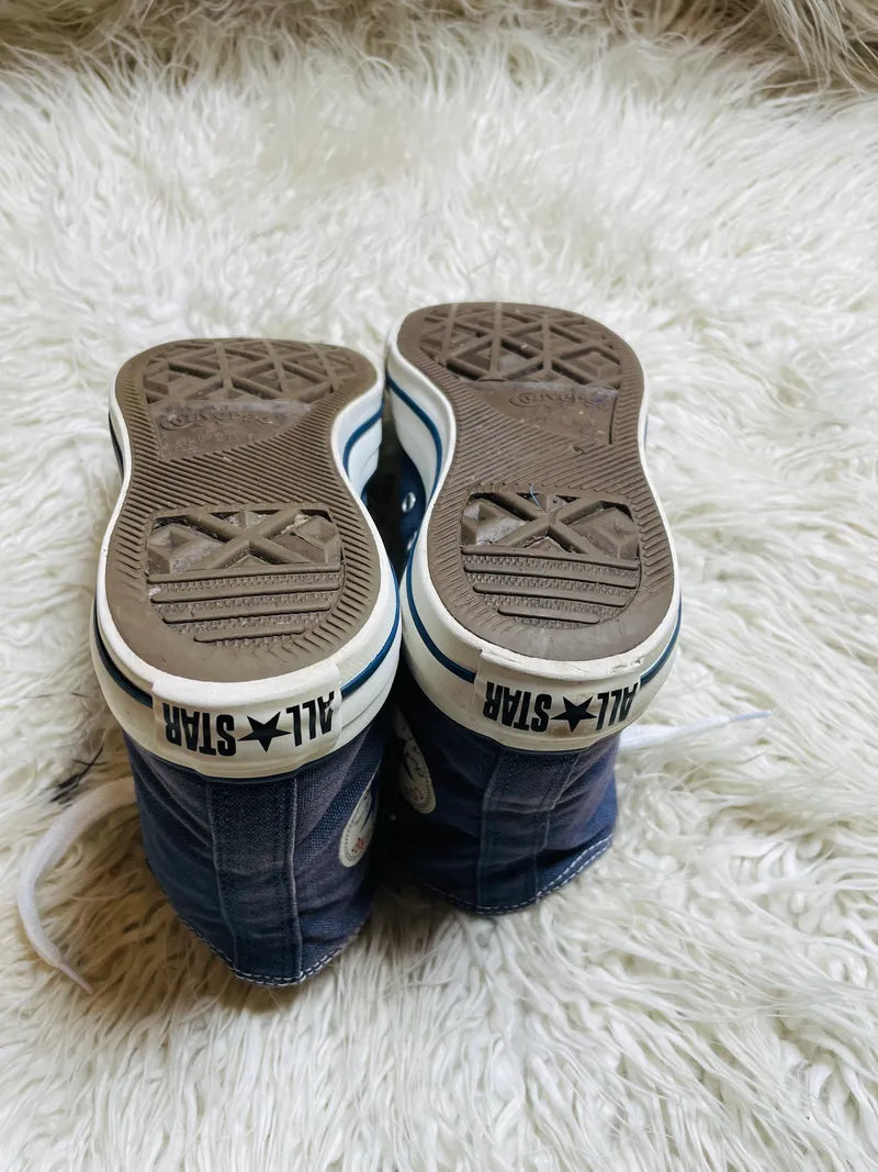 Chuck Taylor | Blue & White | High top | Converse