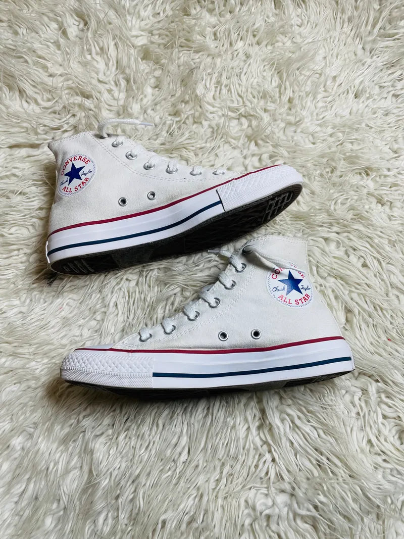 Chuck Taylor | White | High top| Converse