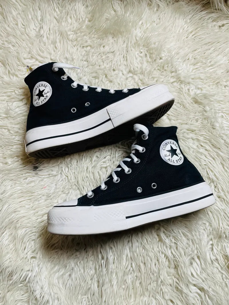 Chuck Taylor | Black & White | Hi Sole | Converse