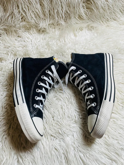 Chuck Taylor | Black & White | High top| Converse | Padded